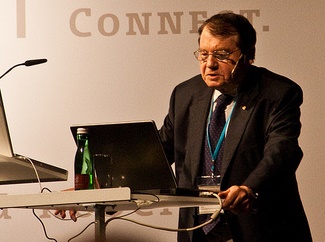 Şekil 5. Luc Montagnier